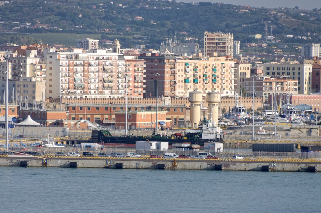 Civitavecchia Porto - veduta dal mare