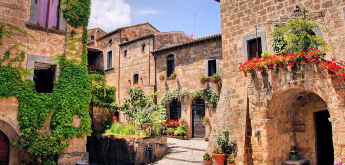 Civita di Bagnoregio - Centro Storico Civita di Bagnoregio - Centro Storico