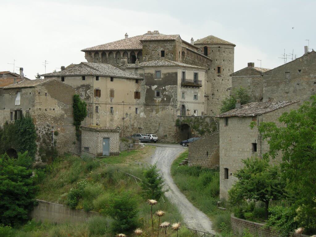 Graffignano - Vista del Castello Baglioni